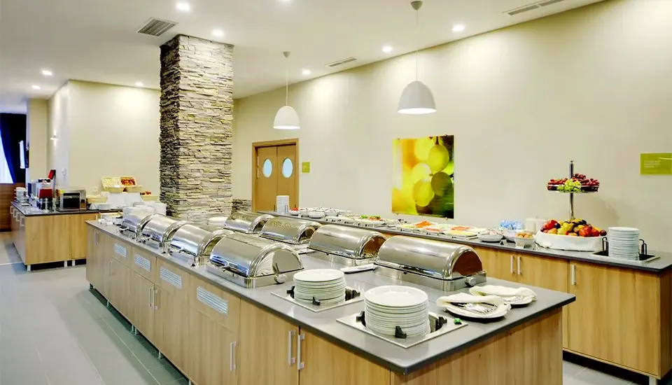 هتل گلدن تولیپ رزا خوتور